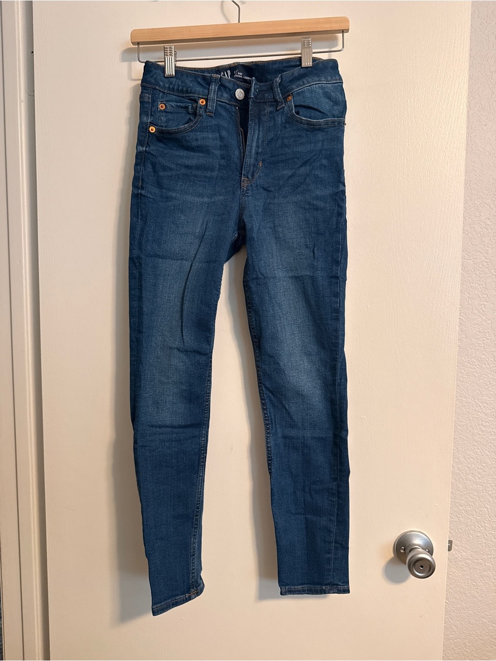 GAP Women's Dark Indigo Skinny Jeans